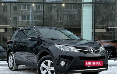Toyota RAV4, 2013 год, 1 840 000 рублей, 3 фотография
