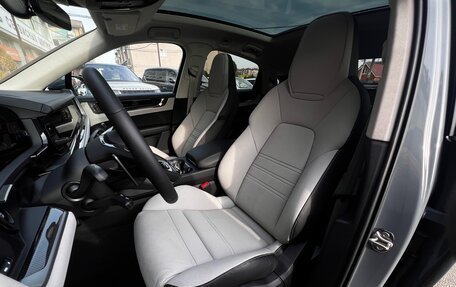 Porsche Cayenne III, 2025 год, 18 990 000 рублей, 17 фотография