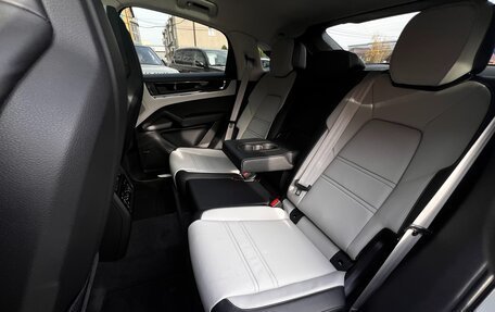 Porsche Cayenne III, 2025 год, 18 990 000 рублей, 21 фотография