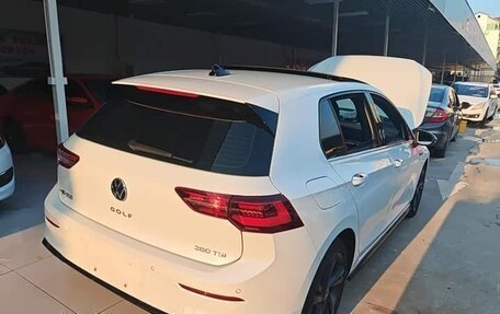 Volkswagen Golf VIII, 2021 год, 1 790 000 рублей, 3 фотография