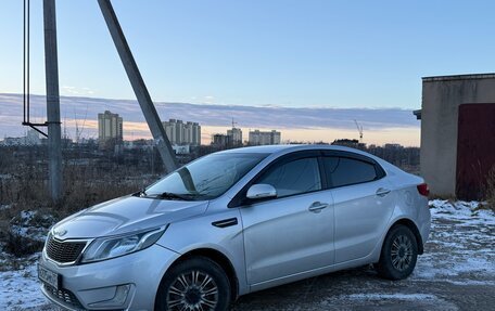 KIA Rio III рестайлинг, 2013 год, 685 550 рублей, 6 фотография