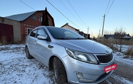 KIA Rio III рестайлинг, 2013 год, 685 550 рублей, 2 фотография
