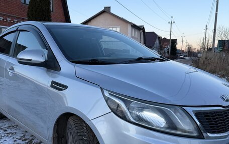 KIA Rio III рестайлинг, 2013 год, 685 550 рублей, 9 фотография
