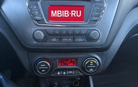 KIA Rio III рестайлинг, 2013 год, 685 550 рублей, 19 фотография