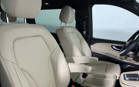 Mercedes-Benz V-Класс, 2024 год, 18 250 000 рублей, 16 фотография