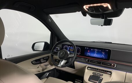 Mercedes-Benz V-Класс, 2024 год, 18 250 000 рублей, 15 фотография