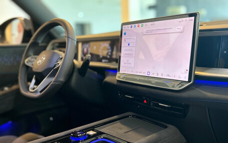 Volkswagen Teramont, 2025 год, 6 750 000 рублей, 34 фотография