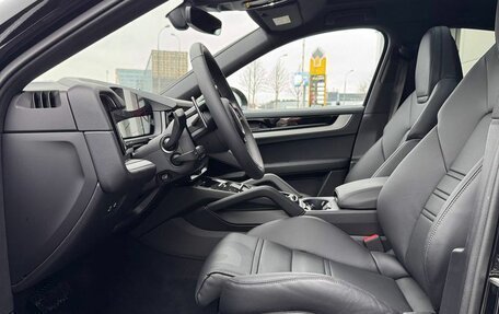 Porsche Cayenne III, 2025 год, 17 600 000 рублей, 9 фотография