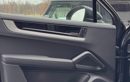 Porsche Cayenne III, 2025 год, 17 600 000 рублей, 11 фотография