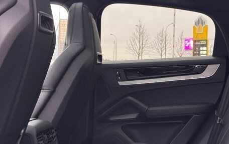 Porsche Cayenne III, 2025 год, 17 600 000 рублей, 18 фотография