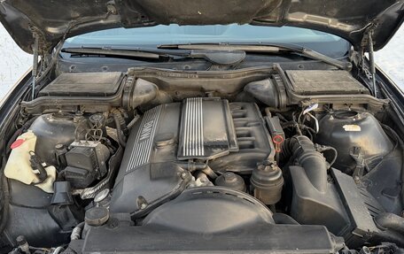 BMW 5 серия, 2000 год, 1 700 000 рублей, 33 фотография