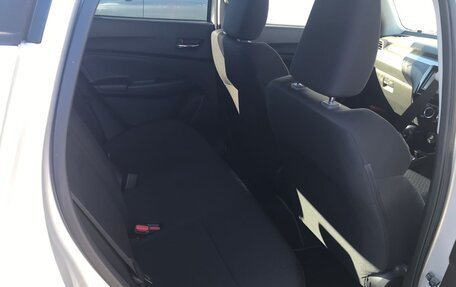 Suzuki Swift V, 2018 год, 1 300 000 рублей, 7 фотография