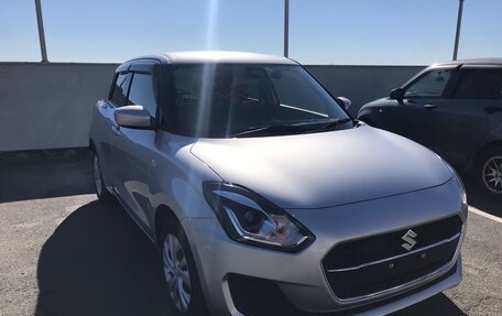 Suzuki Swift V, 2018 год, 1 300 000 рублей, 4 фотография