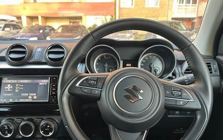 Suzuki Swift V, 2018 год, 1 300 000 рублей, 29 фотография