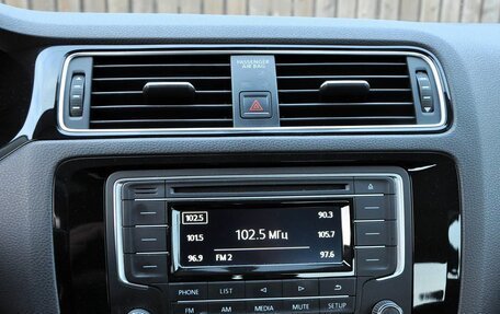 Volkswagen Jetta VI, 2017 год, 1 180 000 рублей, 13 фотография