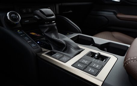 Toyota Land Cruiser Prado, 2025 год, 14 150 000 рублей, 27 фотография