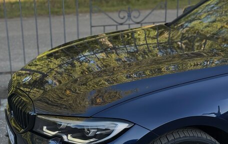 BMW 3 серия, 2019 год, 2 930 000 рублей, 2 фотография