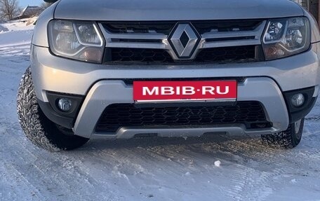 Renault Duster I рестайлинг, 2017 год, 1 250 000 рублей, 5 фотография