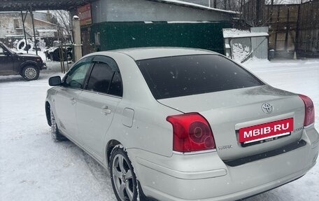 Toyota Avensis III рестайлинг, 2004 год, 538 000 рублей, 6 фотография