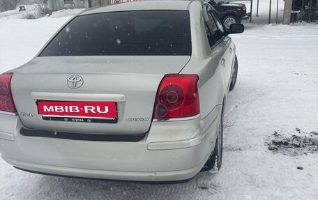 Toyota Avensis III рестайлинг, 2004 год, 538 000 рублей, 5 фотография
