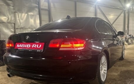 BMW 3 серия, 2008 год, 800 000 рублей, 2 фотография