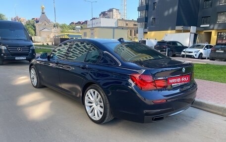 BMW 7 серия, 2010 год, 1 990 000 рублей, 3 фотография