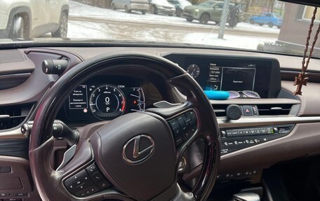 Lexus ES VII, 2018 год, 3 950 000 рублей, 9 фотография