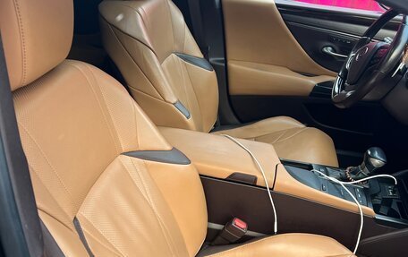 Lexus ES VII, 2018 год, 3 950 000 рублей, 6 фотография