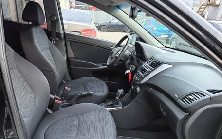 Hyundai Solaris II рестайлинг, 2015 год, 970 000 рублей, 13 фотография