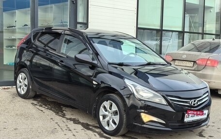 Hyundai Solaris II рестайлинг, 2015 год, 970 000 рублей, 5 фотография