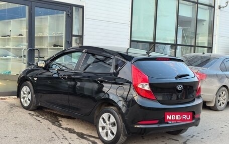 Hyundai Solaris II рестайлинг, 2015 год, 970 000 рублей, 11 фотография