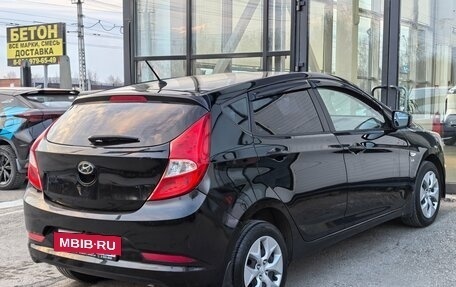 Hyundai Solaris II рестайлинг, 2015 год, 970 000 рублей, 10 фотография