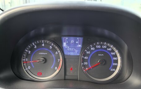 Hyundai Solaris II рестайлинг, 2015 год, 970 000 рублей, 18 фотография