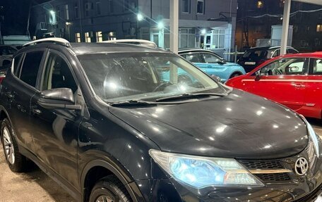 Toyota RAV4, 2014 год, 1 650 000 рублей, 4 фотография