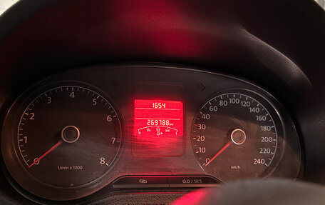 Volkswagen Polo VI (EU Market), 2011 год, 579 000 рублей, 2 фотография