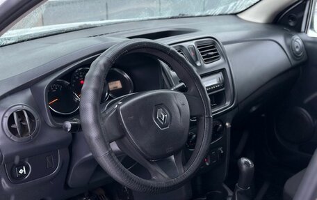 Renault Logan II, 2017 год, 349 000 рублей, 9 фотография