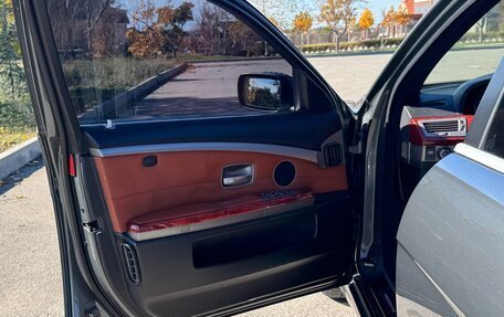 BMW 7 серия, 2005 год, 1 100 000 рублей, 15 фотография