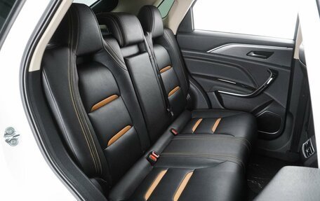 FAW Bestune T77, 2024 год, 2 099 000 рублей, 7 фотография