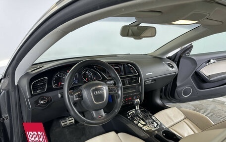 Audi RS 5, 2010 год, 1 990 000 рублей, 12 фотография