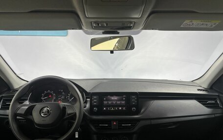 Skoda Rapid II, 2020 год, 1 349 000 рублей, 12 фотография