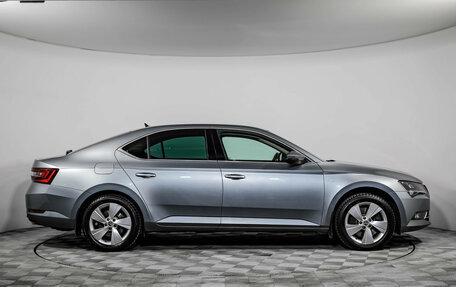 Skoda Superb III рестайлинг, 2016 год, 2 739 000 рублей, 4 фотография