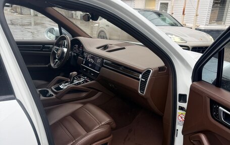 Porsche Cayenne III, 2019 год, 5 900 000 рублей, 10 фотография