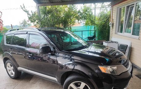 Mitsubishi Outlander III рестайлинг 3, 2007 год, 870 000 рублей, 2 фотография