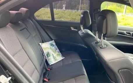 Mercedes-Benz C-Класс, 2011 год, 1 200 000 рублей, 11 фотография