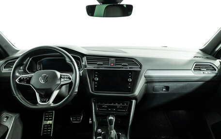 Volkswagen Tiguan II, 2020 год, 3 729 898 рублей, 13 фотография