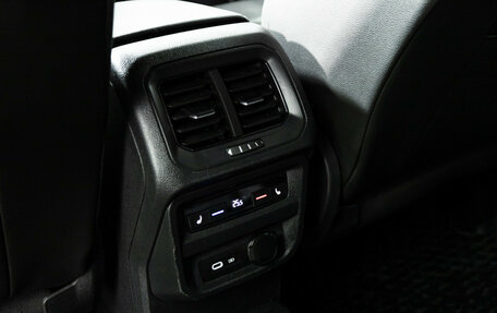 Volkswagen Tiguan II, 2020 год, 3 729 898 рублей, 22 фотография