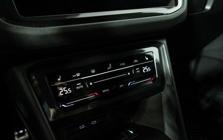 Volkswagen Tiguan II, 2020 год, 3 729 898 рублей, 19 фотография