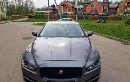 Jaguar XE I рестайлинг, 2018 год, 1 750 000 рублей, 2 фотография