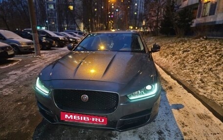 Jaguar XE I рестайлинг, 2018 год, 1 750 000 рублей, 10 фотография