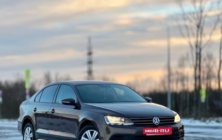 Volkswagen Jetta VI, 2015 год, 1 075 000 рублей, 3 фотография